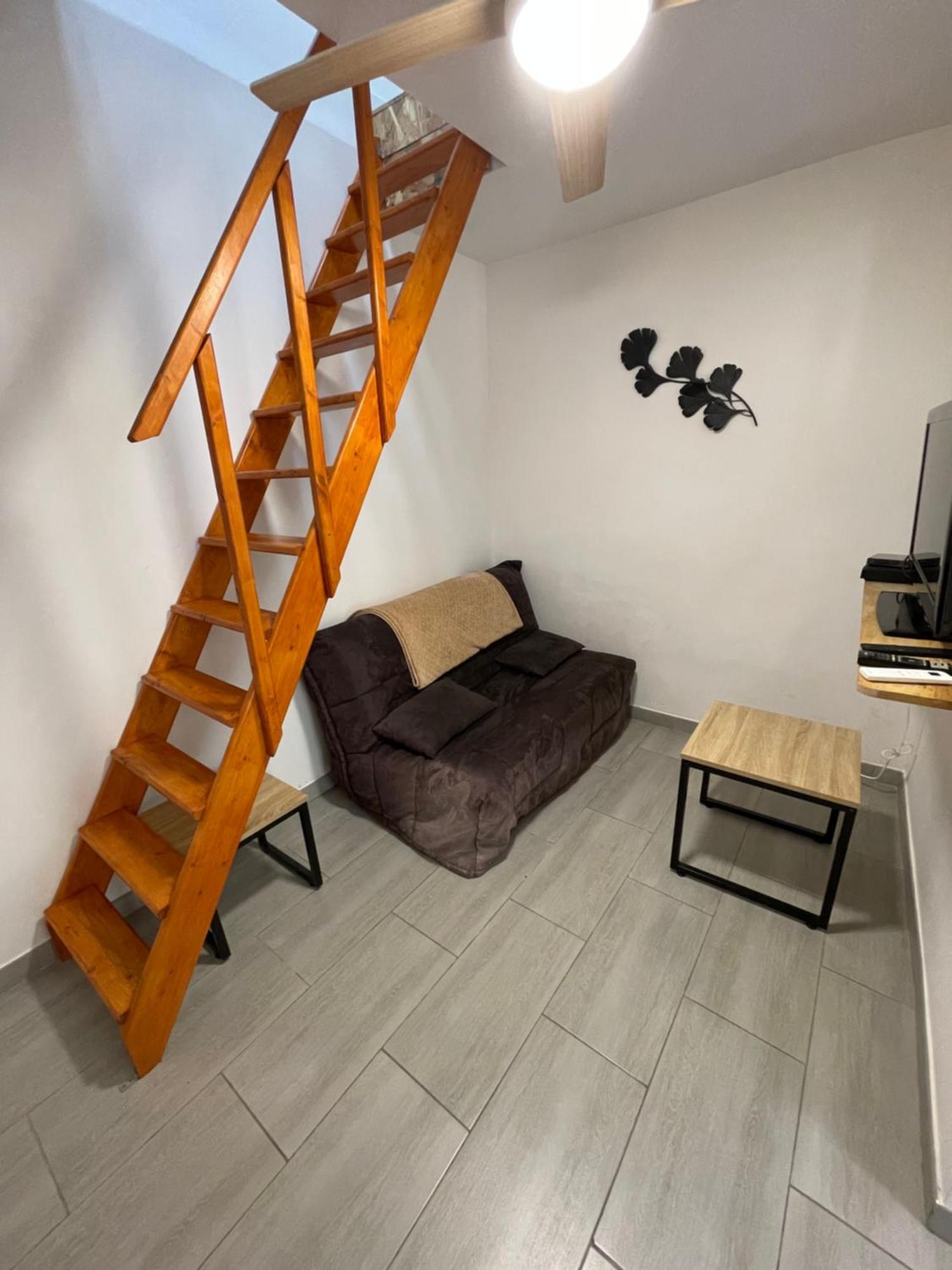 Appartamento Chez Sonou , Nimes Centre Esterno foto